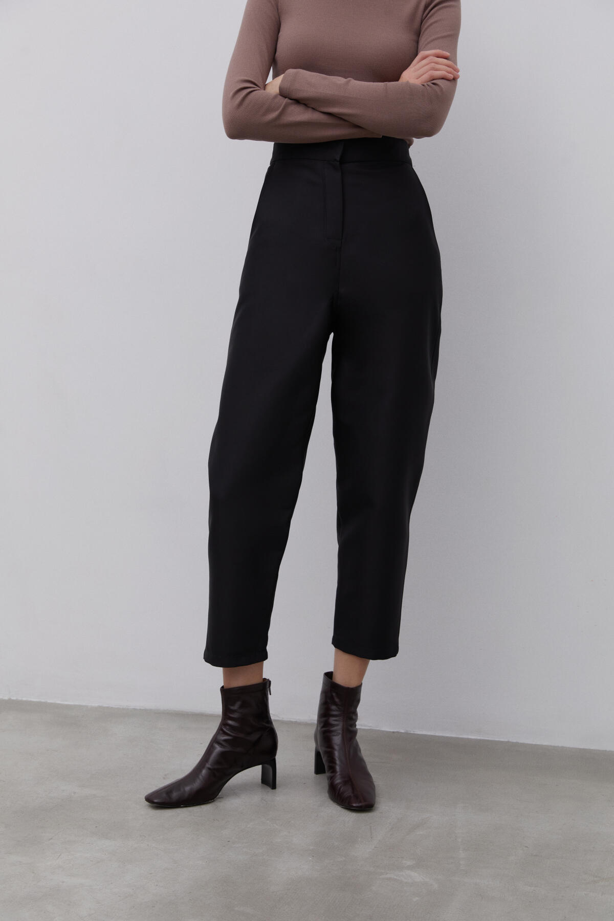 CANVAS WAISTED BASIC TROUSERS