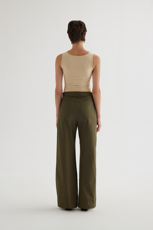 RELAXED ELEGANCE WIDE-LEG TROUSERS